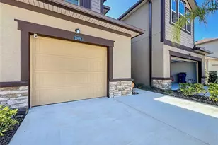11826 Sky Acres Terrace, Bradenton, FL 34211 - Photo 3