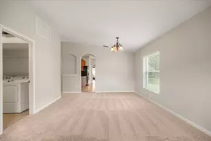 2987 Santa Marcos Dr, Clermont, FL 34715 - Photo 7