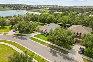 2987 Santa Marcos Dr, Clermont, FL 34715 - Photo 3