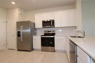 2606 Winsome Wy, Davenport, FL 33896 - Photo 3