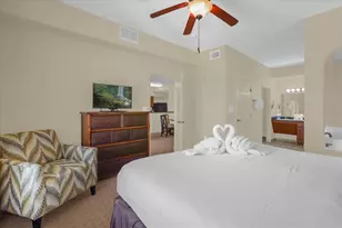 8101 Resort Village Dr, Orlando, FL 32821 - Photo 11