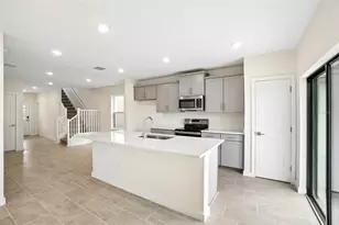 3237 Cup Dr, Lakeland, FL 33803 - Photo 11