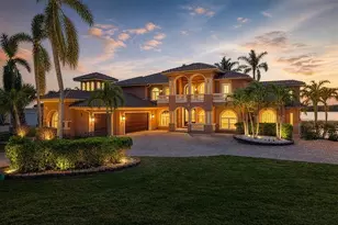 7 Cove View Ct, Cocoa Beach, FL 32931 - Photo 1