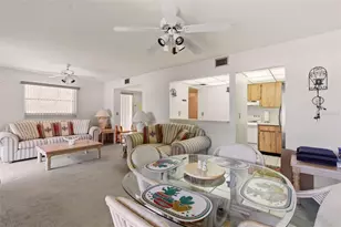 180 Magnolia Woods Ct, Deltona, FL 32725 - Photo 9