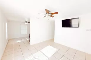 407 W Bella Vista St, Lakeland, FL 33805 - Photo 3