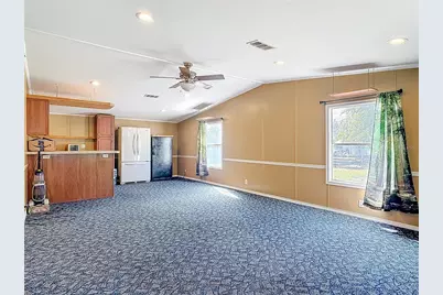 45750 Pine Street, Paisley, FL 32767 - Photo 11