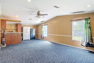 45750 Pine St, Paisley, FL 32767 - Photo 11