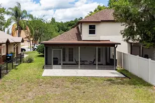 8534 Sparrowhawk Ct, Orlando, FL 32829 - Photo 23