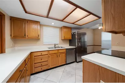 8534 Sparrowhawk Court, Orlando, FL 32829 - Photo 9