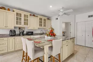 2325 N Rochelle Ave, Kissimmee, FL 34746 - Photo 7