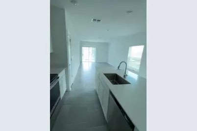 2002 Punch Bowl Avenue, Davenport, FL 33837 - Photo 5