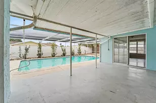 10111 Gardenia Ln, Port Richey, FL 34668 - Photo 21