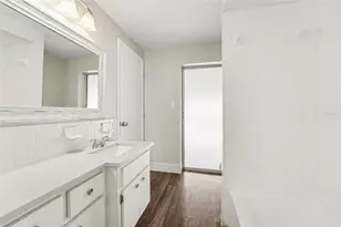 10111 Gardenia Ln, Port Richey, FL 34668 - Photo 17