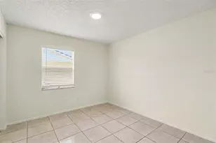 136 W Cedarwood Cir, Kissimmee, FL 34743 - Photo 9