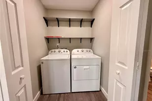 1028 5th St N, Saint Petersburg, FL 33701 - Photo 31
