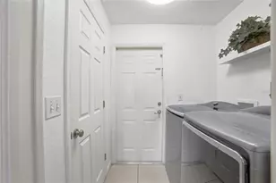 2047 NE 35th St, Ocala, FL 34479 - Photo 33