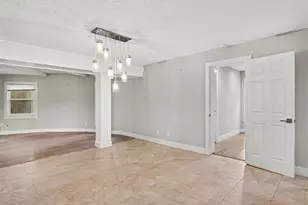 2746 Hibiscus St, Sarasota, FL 34239 - Photo 19