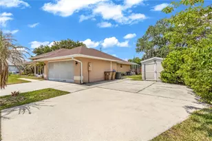 2800 Woodsmere Ct, Kissimmee, FL 34746 - Photo 3