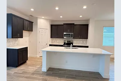 7950 Syracuse Drive, Clermont, FL 34714 - Photo 3