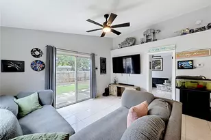 2029 Tropic Bay Ct, Orlando, FL 32807 - Photo 7