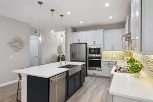 918 Hull Island Dr, Oakland, FL 34787 - Photo 23