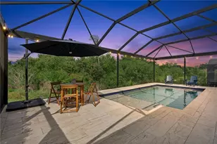 918 Hull Island Dr, Oakland, FL 34787 - Photo 9