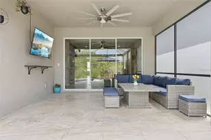918 Hull Island Dr, Oakland, FL 34787 - Photo 17