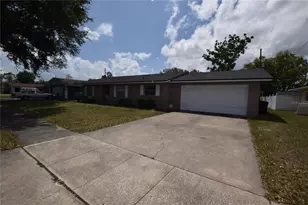 2762 Clear Cove Ln, Orlando, FL 32805 - Photo 3