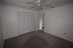 2762 Clear Cove Ln, Orlando, FL 32805 - Photo 19