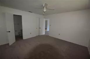 2762 Clear Cove Ln, Orlando, FL 32805 - Photo 31