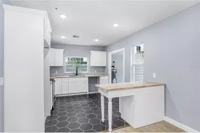 310 S Delaney Avenue, Avon Park, FL 33825 - Photo 17