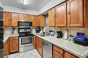 151 Tulpan Dr, Kissimmee, FL 34743 - Photo 9