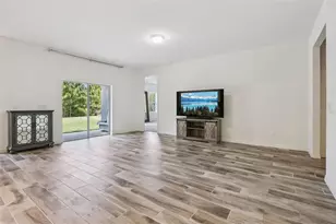 17660 Passionflower Cir, Clermont, FL 34714 - Photo 7