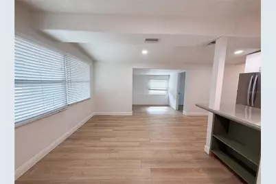 2905 E Chelsea Street, Tampa, FL 33610 - Photo 3