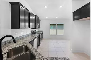 7612 Bent Tree Loop, Saint Cloud, FL 34773 - Photo 3