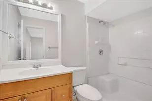 299 Valencia Ave, Kissimmee, FL 34743 - Photo 15