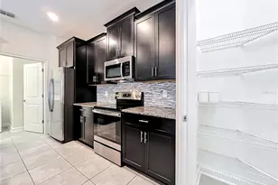 10066 Lovegrass Ln, Orlando, FL 32832 - Photo 11