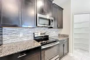 10066 Lovegrass Ln, Orlando, FL 32832 - Photo 17
