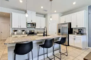 2940 Slough Creek Dr, Kissimmee, FL 34744 - Photo 7