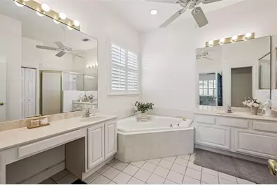 8072 Canyon Lake Circle, Orlando, FL 32835 - Photo 19