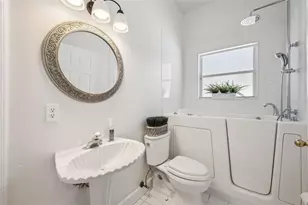 8072 Canyon Lake Cir, Orlando, FL 32835 - Photo 23
