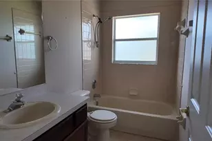 212 Bent Oak Loop, Davenport, FL 33837 - Photo 9