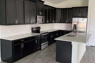 7152 Dilly Lake Ave, Groveland, FL 34736 - Photo 15