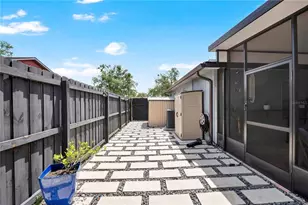 7432 Golden Glenn Ct, Orlando, FL 32807 - Photo 21