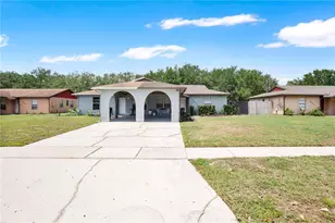 7432 Golden Glenn Ct, Orlando, FL 32807 - Photo 3