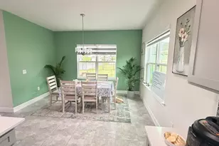 1046 Grantham Ln SE, Palm Bay, FL 32909 - Photo 3