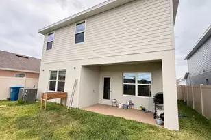 1046 Grantham Ln SE, Palm Bay, FL 32909 - Photo 7