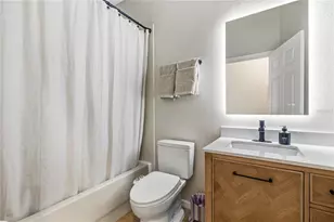 15032 Stonebriar Way, Orlando, FL 32826 - Photo 13