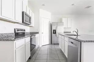 11364 Amber Ridge Dr, Zellwood, FL 32798 - Photo 5