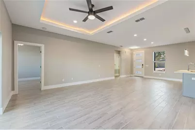 119 Tulip Lane, Kissimmee, FL 34759 - Photo 7